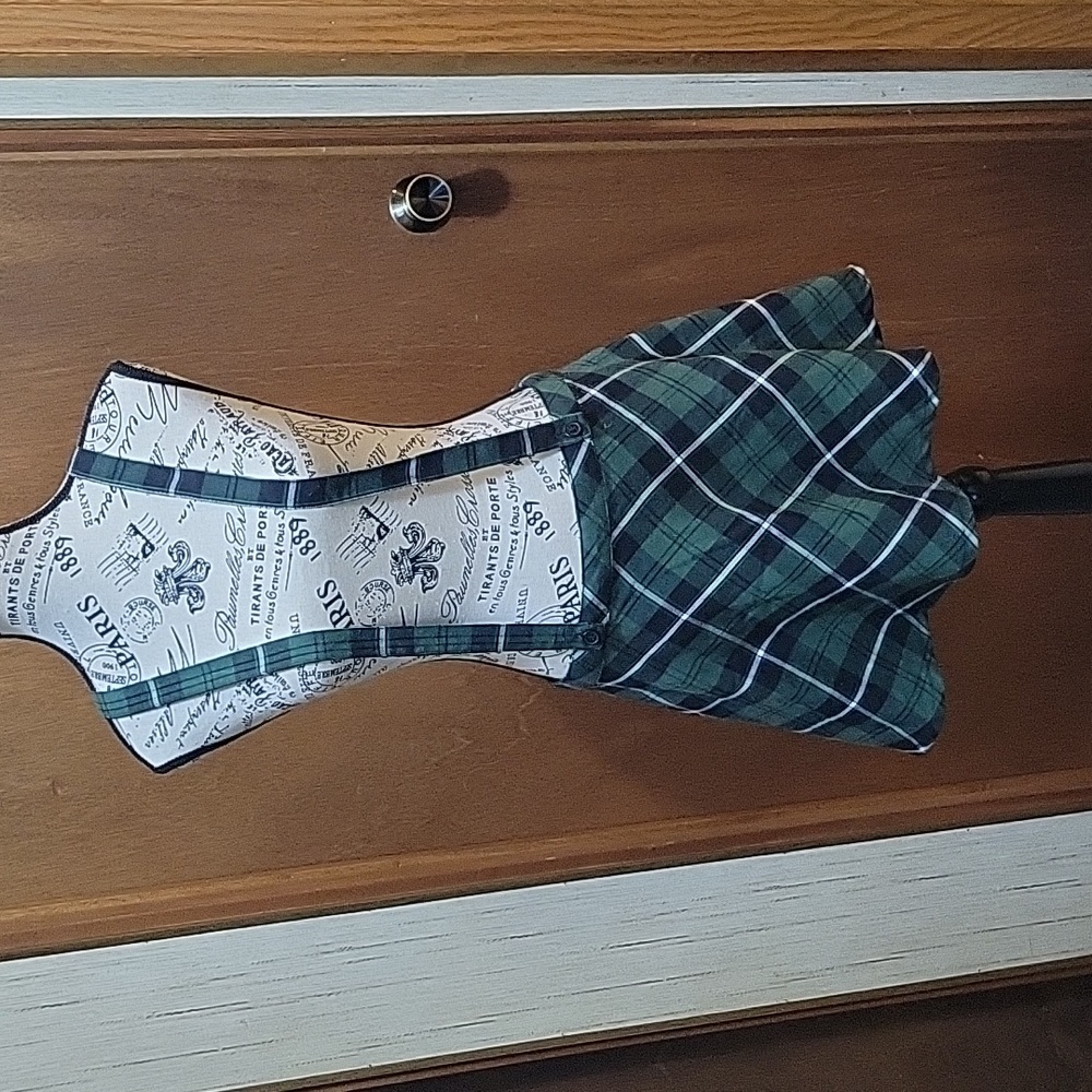 VTG Royal Bones Mini skirt w/suspenders
